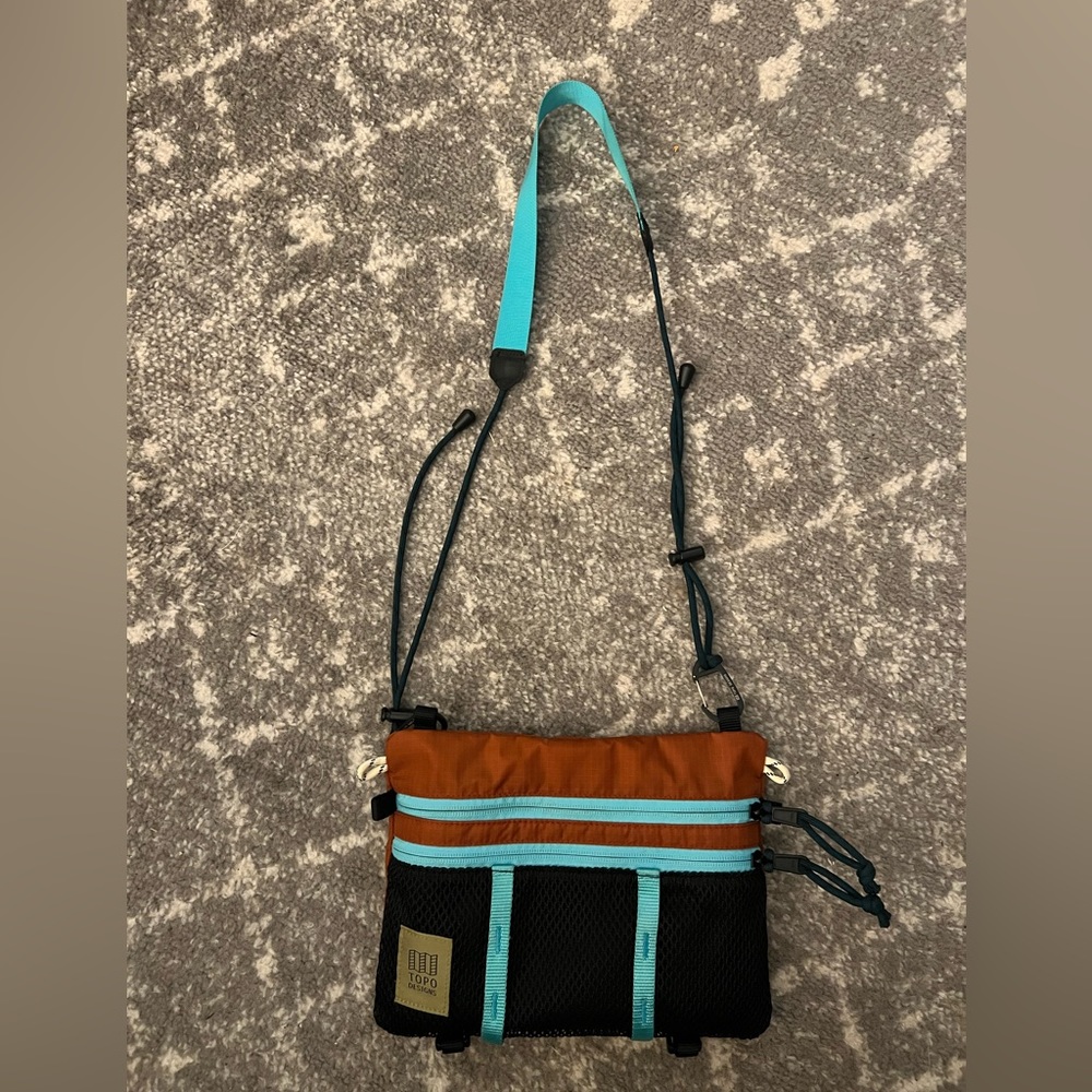 Topo Designs crossbody purse - Brand new condition